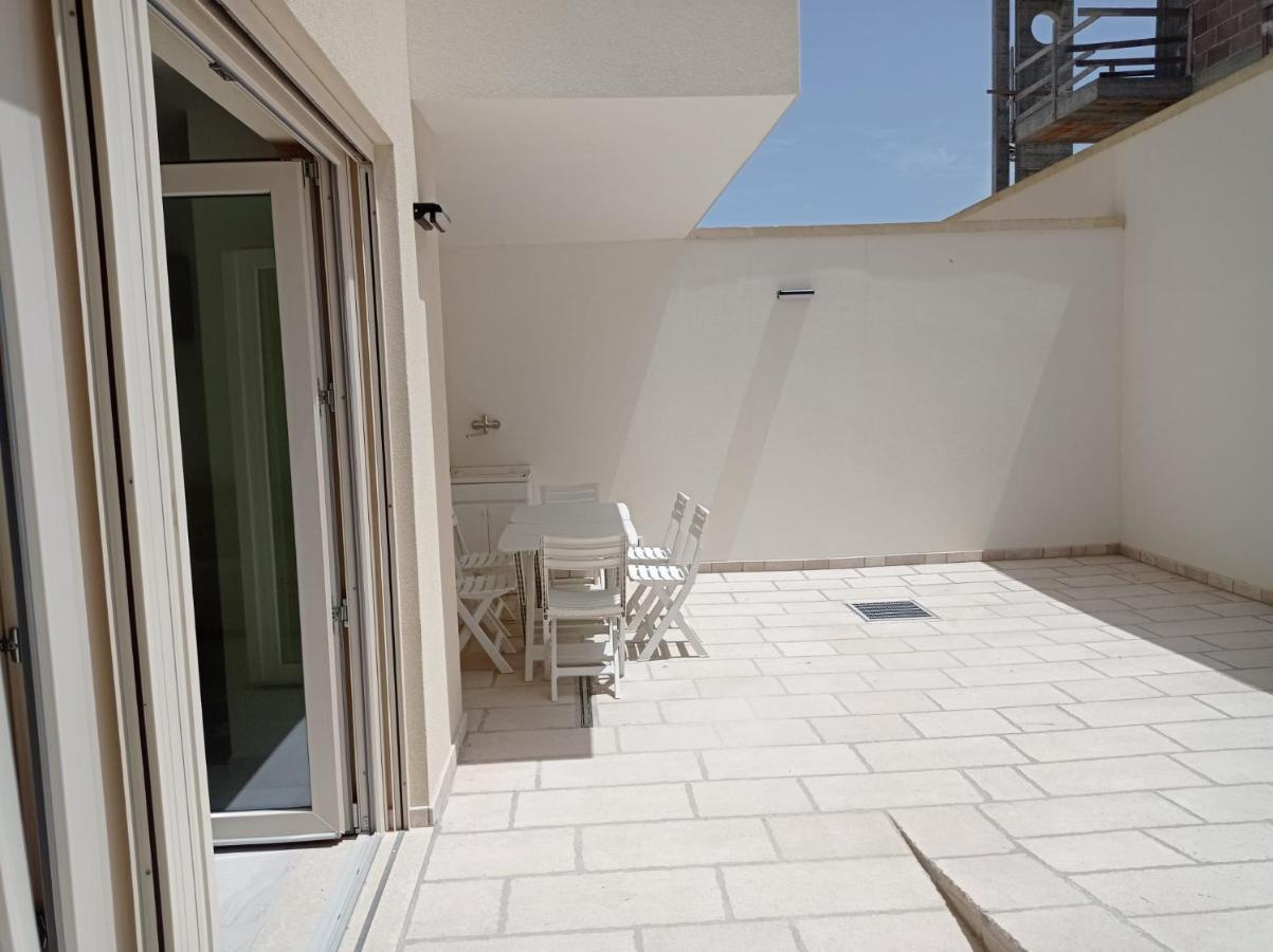 Gelsimori Apartments Otranto Exterior photo