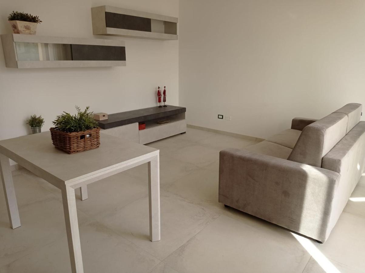 Gelsimori Apartments Otranto Exterior photo
