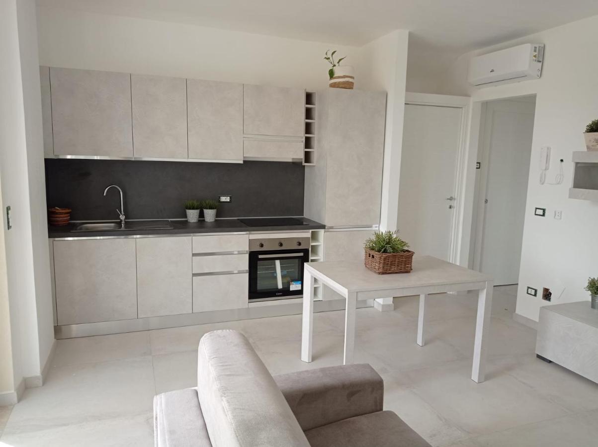 Gelsimori Apartments Otranto Exterior photo